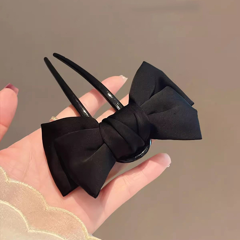 Women Fashion Hub - Chic Korean-Style Bow U-Shaped Hair Clip