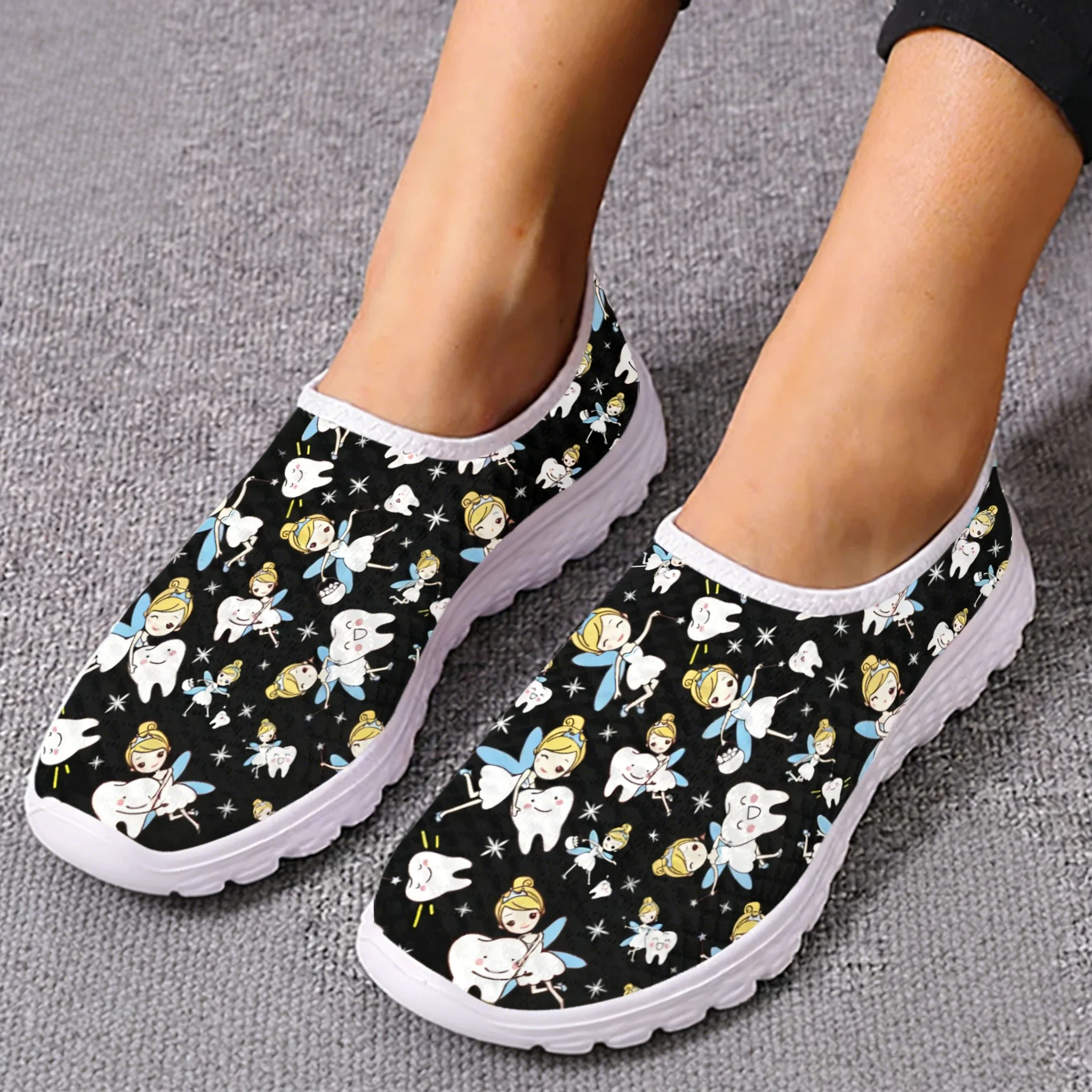 Cute Cartoon Nurse Elf/Teeth M - đánh giá và giá Women'S Fashion Tennis Shoes